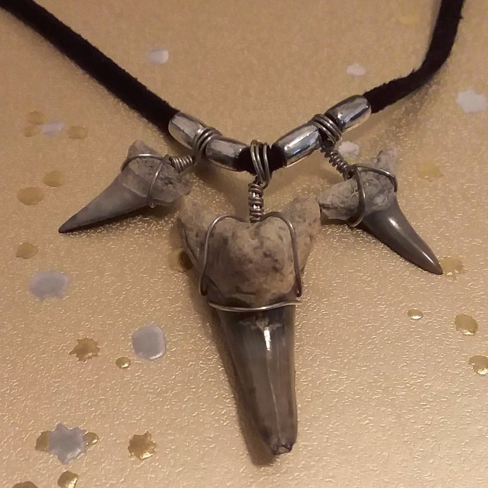 3 Shark Teeth Faux Leather Necklace